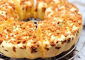 不用烤箱就能做肉松蛋糕，簡直太美味了！